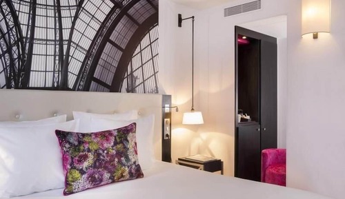 Chambre Double Eiffel