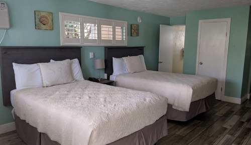 Standard Studio, 2 Double Beds, Pet Friendly