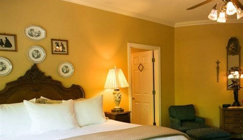 Vivaldi Room