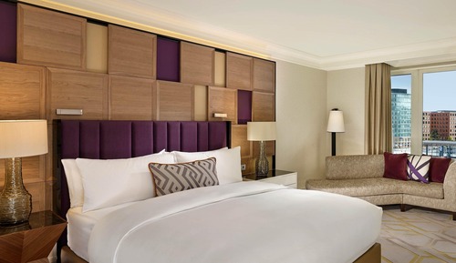 Deluxe Room, 1 King Bed (View)