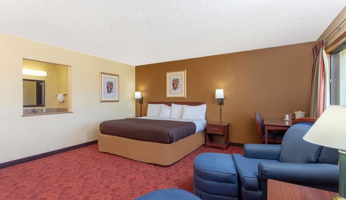 Room, 1 King Bed, Accessible, Non Smoking