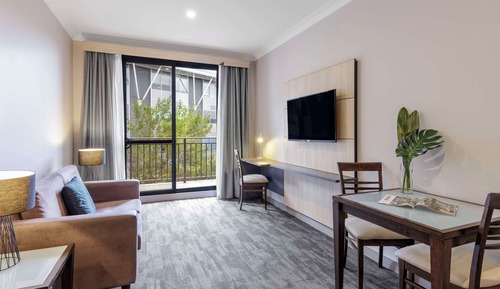 Deluxe 2 Bedroom Dual Key Apartment