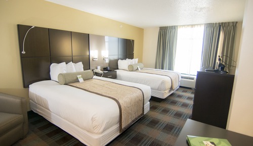 Room, 2 Queen Beds, Accessible, Bathtub (Mobility/Hearing, Grab bars)