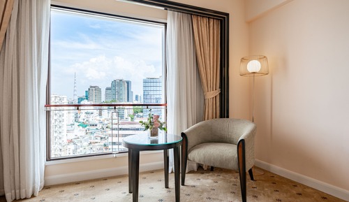 Deluxe Room, 1 King Bed