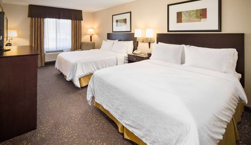 Room, 2 Queen Beds, Accessible, Non Smoking (Mobility, Tub w/ Grab Bar)