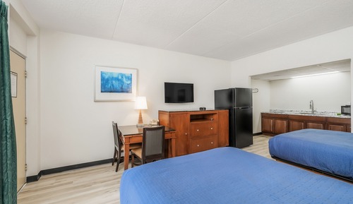 Kitchenette Studio, 2 Queen Beds, Smoking