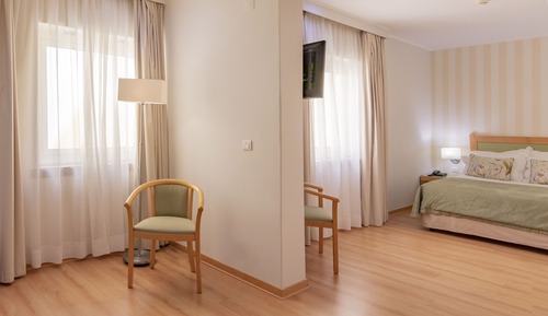 Double Room (extra bed)