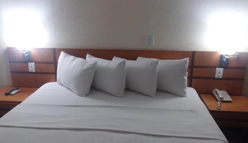 Superior Room, 1 Queen Bed