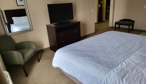 Suite, 1 King Bed, Jetted Tub
