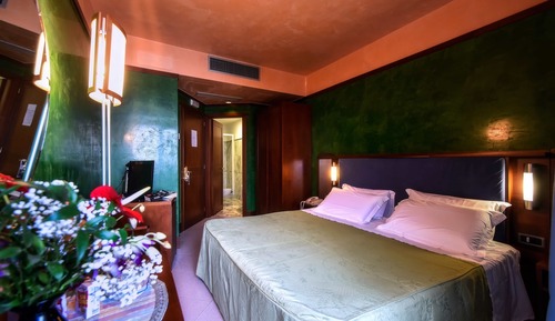 Comfort Room