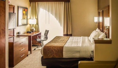 Suite, Non-Smoking, 1 King Bed with Sofa Bed