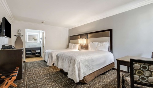 Standard Room, 2 Double Beds, Non Smoking