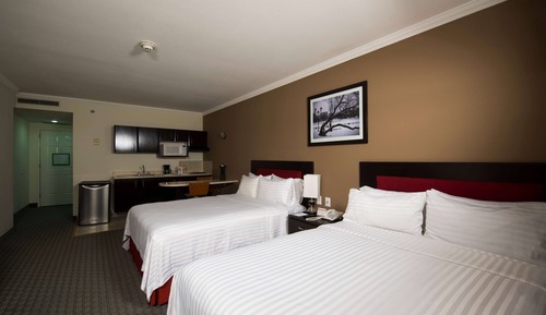 Junior Suite, 2 Queen Beds, Non Smoking, Kitchenette