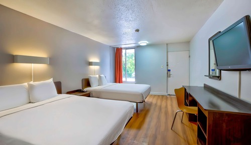 Deluxe Room, 2 Queen Beds, Non Smoking, Refrigerator