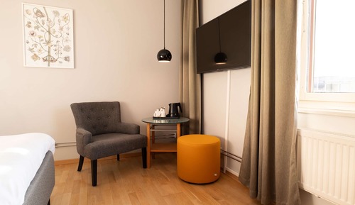 Superior Room, 2 Twin Beds, Non Smoking (with Sofabed)