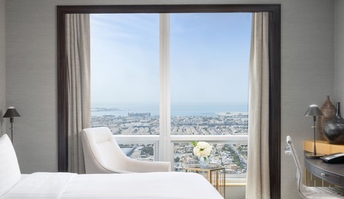 Deluxe Room, 1 King Bed, Sea View