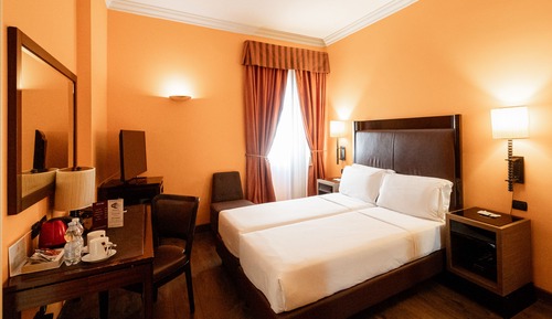 Classic Double Room