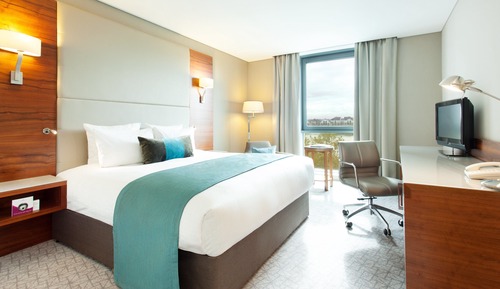 Premium Room