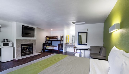 Family Studio, Multiple Beds, Non Smoking