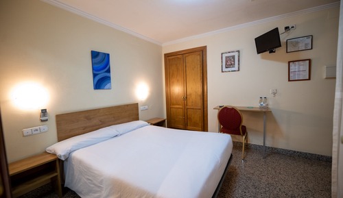 Economy Double or Twin Room
