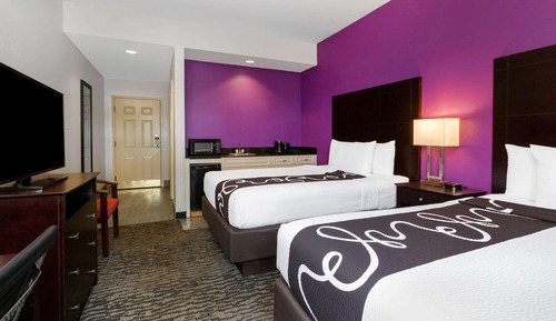 Room, 2 Queen Beds, Non Smoking