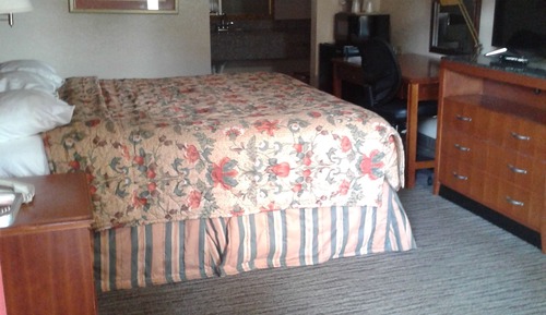 Standard Room, 1 King Bed, Non Smoking