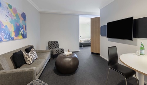 Executive Studio (No Housekeeping)