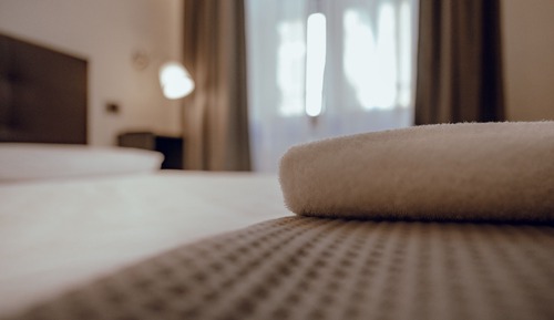 Single Room, Private Bathroom