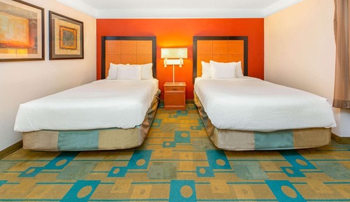 Room, 2 Double Beds, Accessible, Non Smoking (Mobility/Hearing/Bathtub w/ Grab Bars)