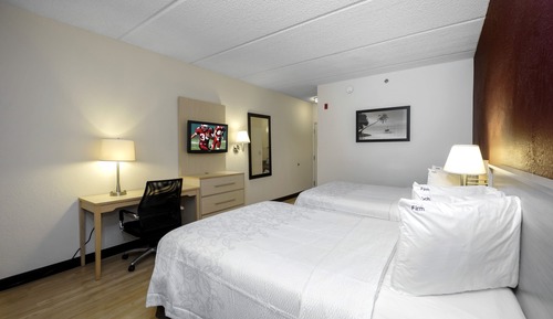 Deluxe Room, 2 Double Beds (Smoke Free)