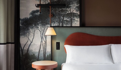Superior Room, 1 King Bed
