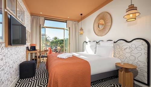 Room, Balcony, Garden View (Privilege)