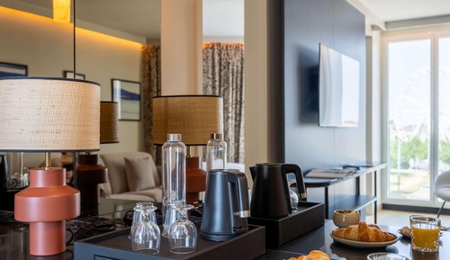 Junior Suite, 1 Double Bed with Sofa bed, Harbor View