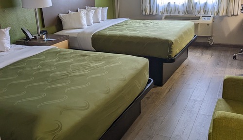 Standard Room, 2 Queen Beds, Non Smoking