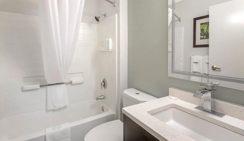 Suite, 2 Queen Beds, Non Smoking (Efficiency)