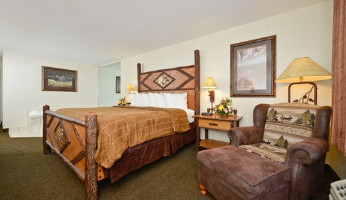 Superior Room, 1 King Bed, Accessible (King Jacuzzi room)