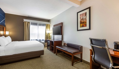 Suite, 1 King Bed, Non Smoking