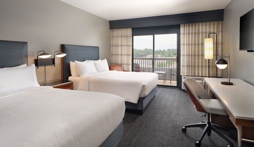 Room, 2 Queen Beds (Mobility Accessible, Tub)