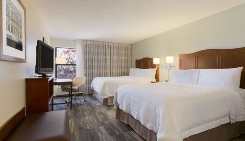 Two double beds non smoking