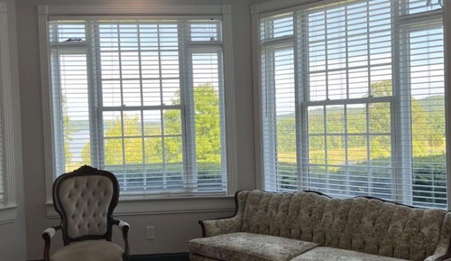 Hummingbird Suite