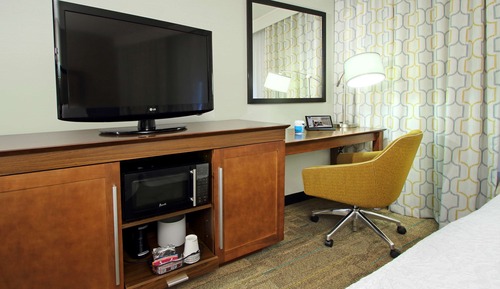 Room, 2 Queen Beds, Accessible, Non Smoking