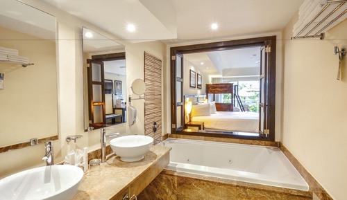 Riviera Family King Junior Suite