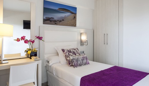 Single Room (Spa Access)