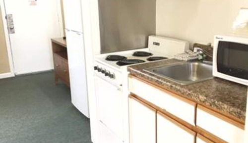 Standard Single Room, 1 King Bed, Non Smoking, Oceanfront