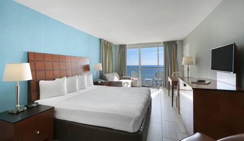 Classic Room, 1 King Bed with Sofa bed, Kitchenette, Oceanfront
