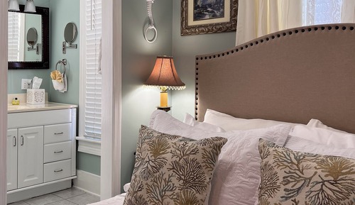 Basic Double Room