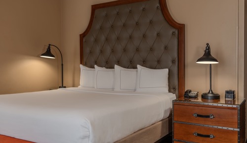 Junior Suite, 1 King Bed
