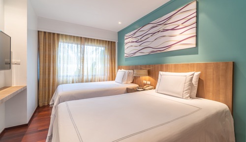 Suite, 2 Bedrooms, Terrace, Pool View