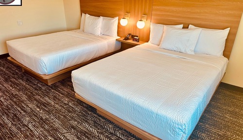 Room, 2 Queen Beds, Non Smoking