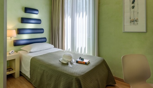 Standard Single Room